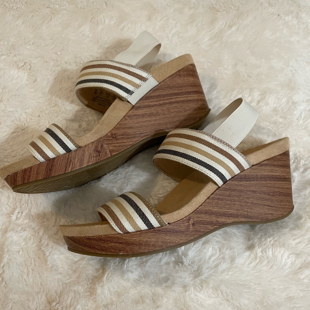 Life Stride striped wedges